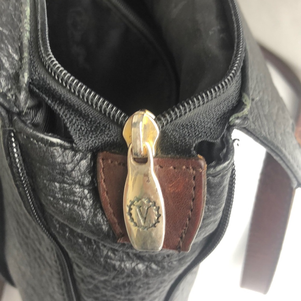 Vintage Valentina pebbled leather shoulder bag - Picture 13 of 16